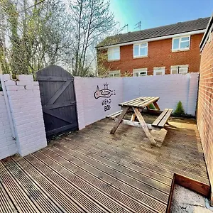 Holiday home Spacious 3 Bedroom Retreat For Professionals, Kingston upon Hull