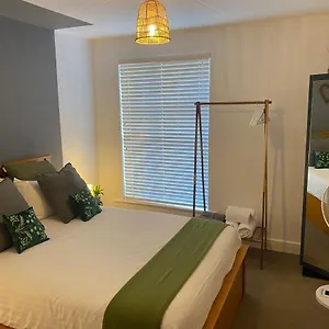 Apartment Trendy Centre Hull Sleeps 2 Or 4 With Free Secure Parking Traveller Award 2023, Kingston upon Hull